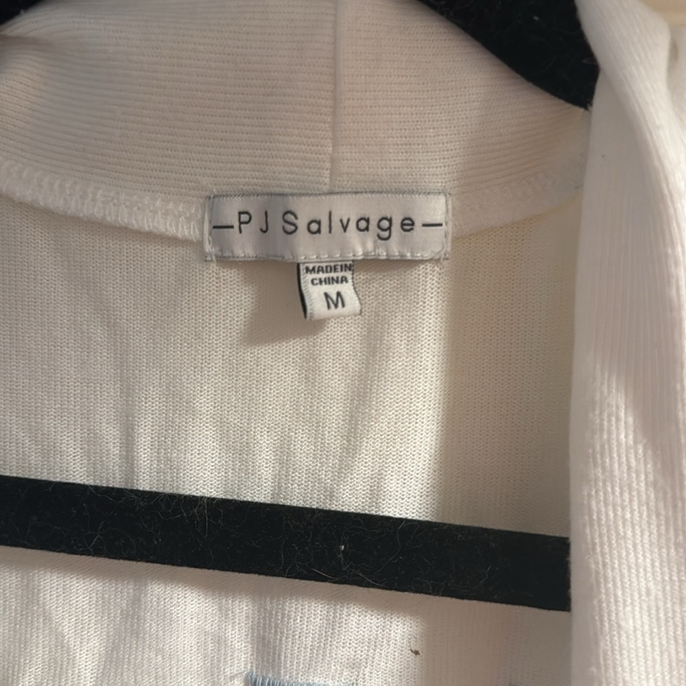 WIFEY Robe - Picture 4 of 5